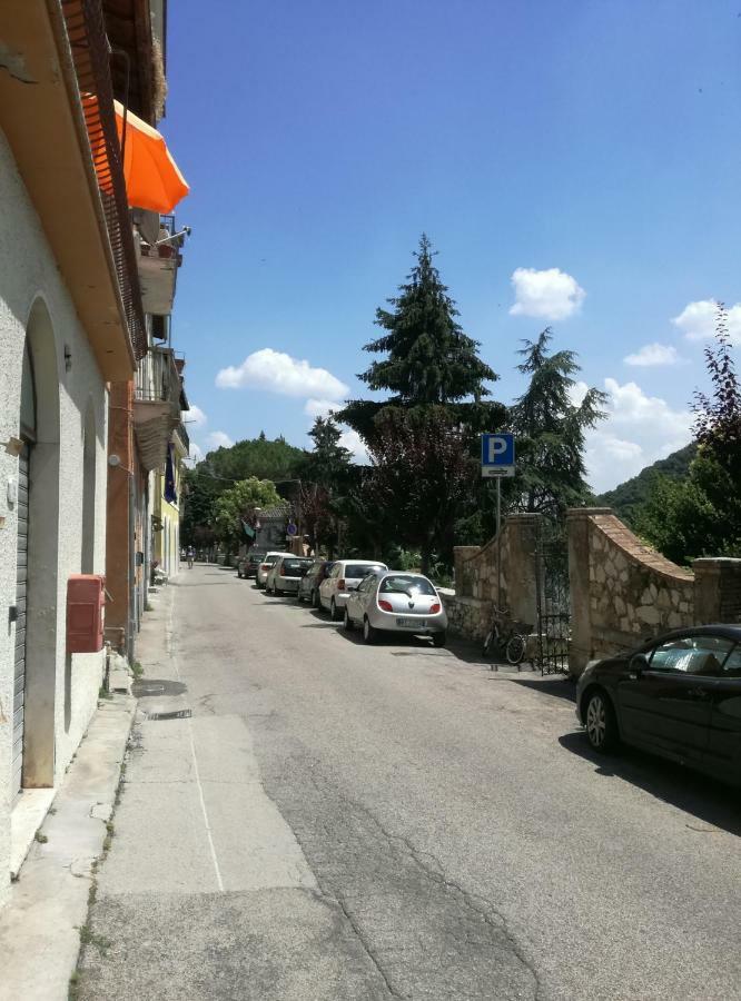 Il Piccolo Borgo Appartamento Piediluco Esterno foto